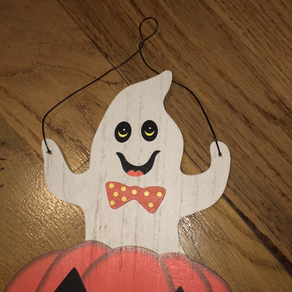 BOO 👻 Sign - Picture 3 of 4